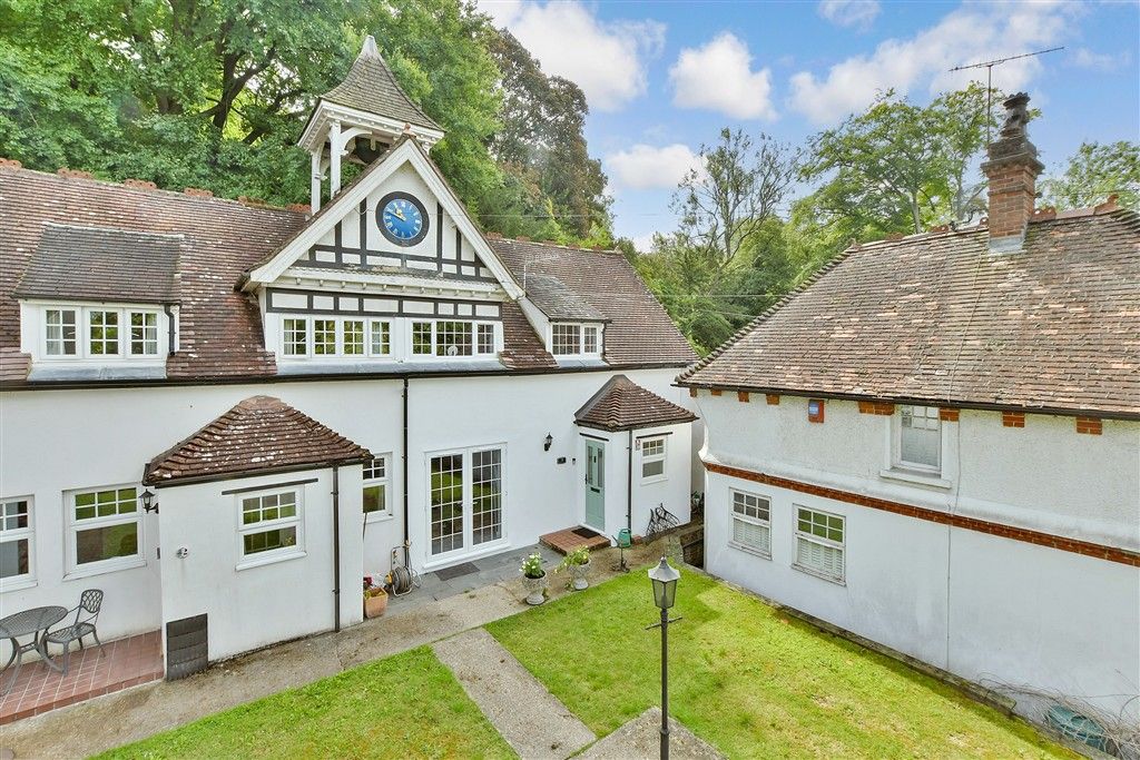 Property photo 2 of 15 External (Web)