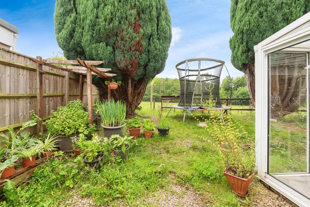 Property photo 3 of 17 Photography