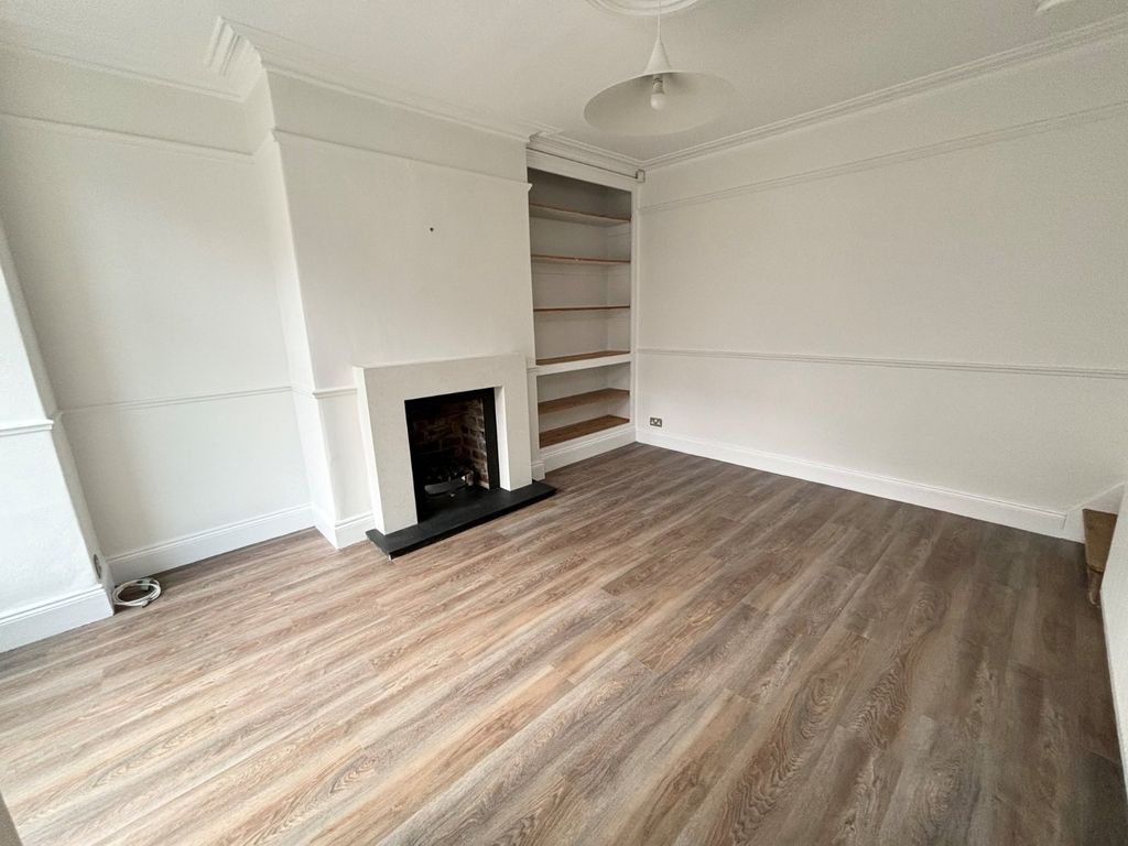 Property photo 3 of 16 Picture No. 03