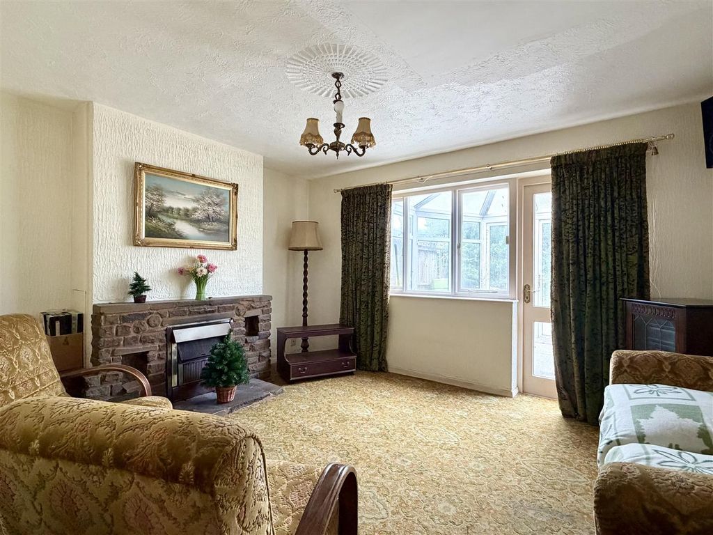 Property photo 3 of 16