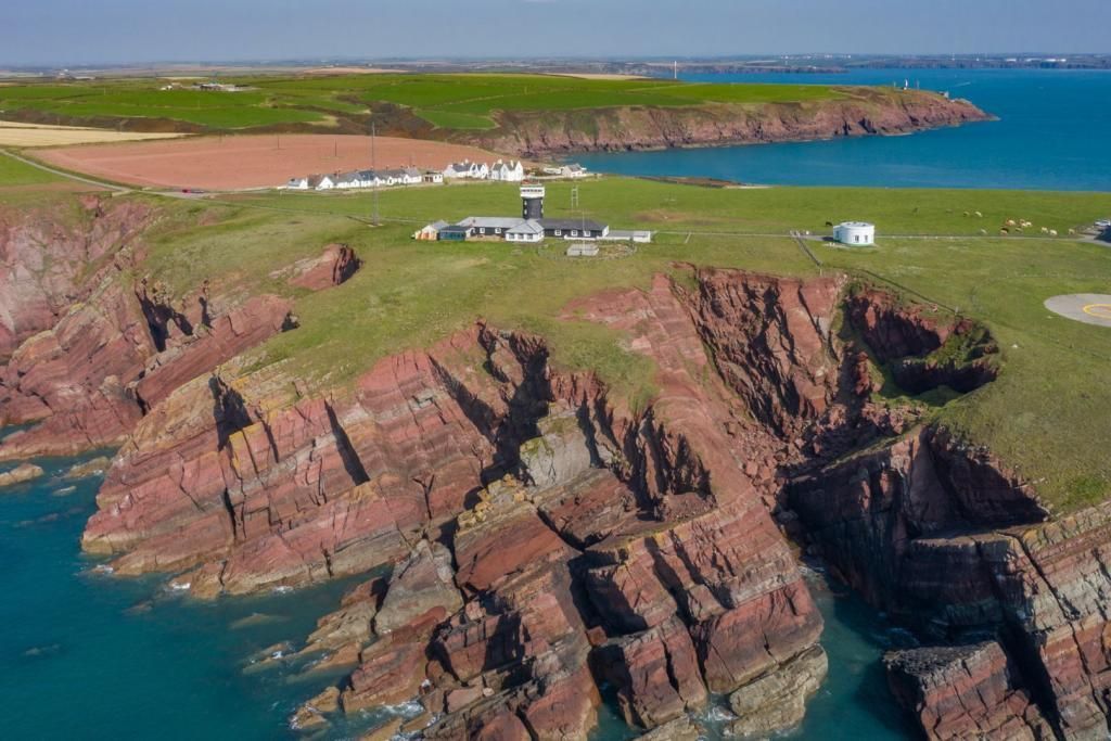 Property photo 1 of 25 Lighthouse External Aerial.Jpg