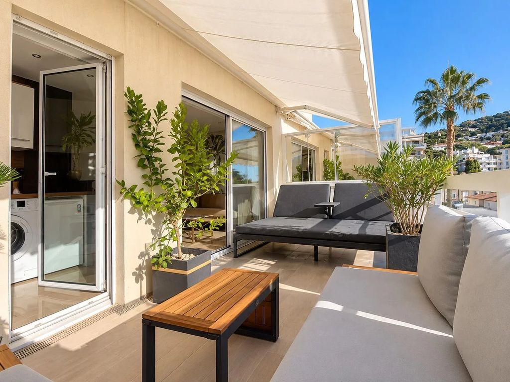 Property photo 1 of 10 Cannes Basse Californie Top Floor