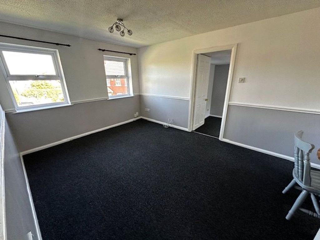 Property photo 3 of 7 Picture No. 10