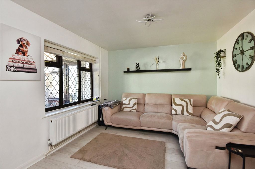 Property photo 1 of 16 Picture No. 44