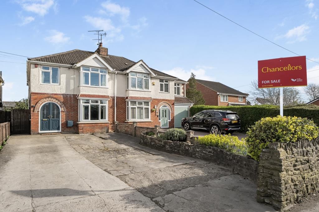 Property photo 1 of 17 External Front Shot