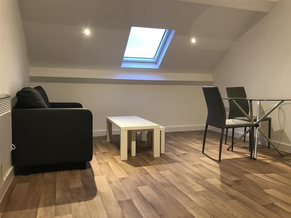 Property photo 3 of 5 Open Plan Living &amp; Kitchen