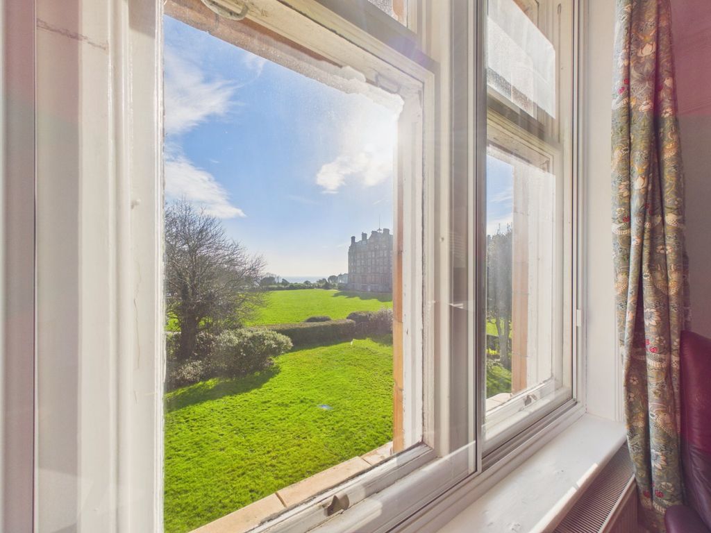 Property photo 2 of 18 Views