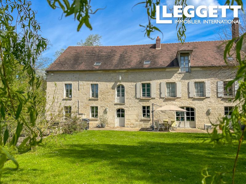 Property photo 1 of 10