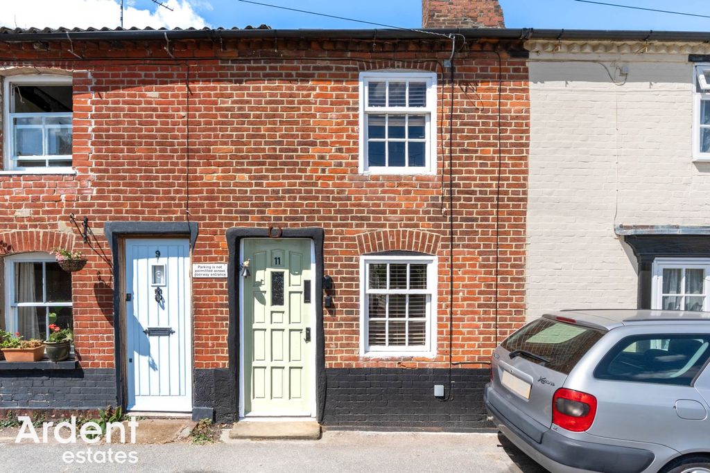 Property photo 1 of 18