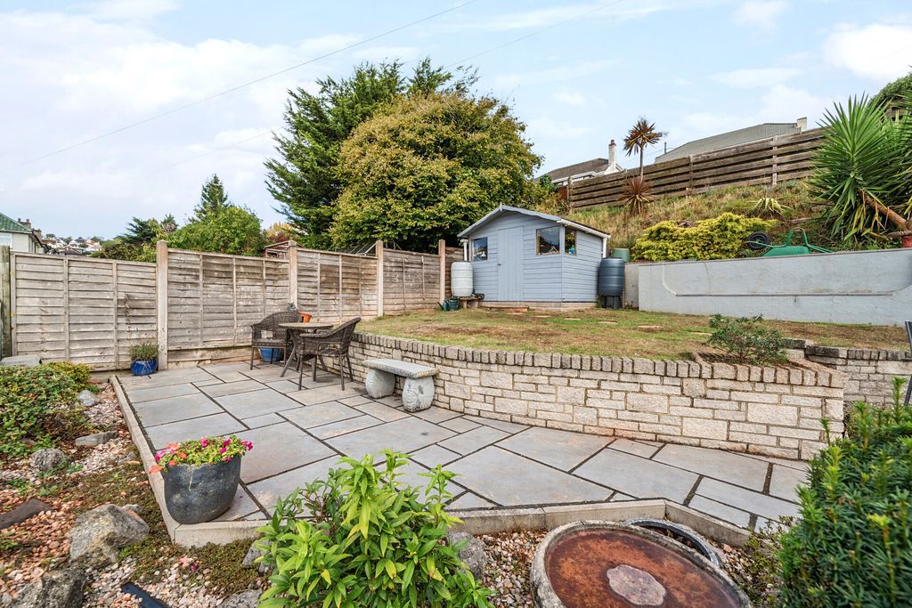 Property photo 2 of 24 2 - 1515920-4-1A080d1...