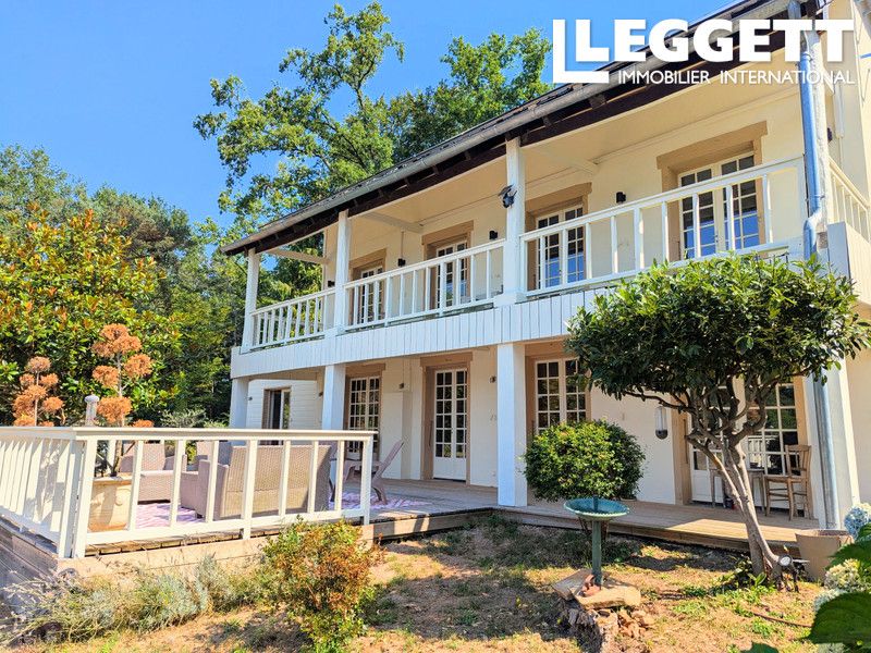 Property photo 1 of 10