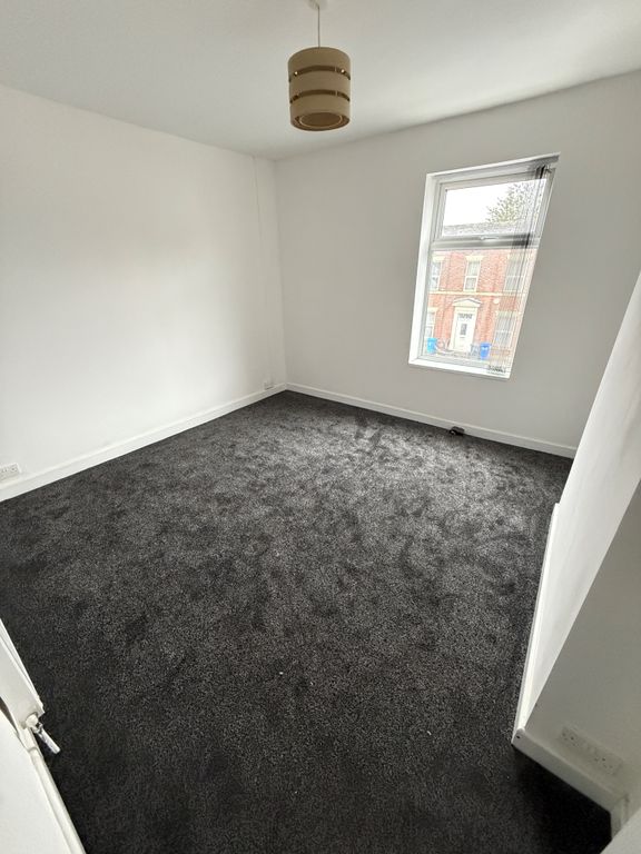 Property photo 3 of 6 Img_1073