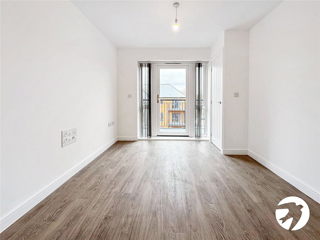 Property photo 3 of 13 Reception Room