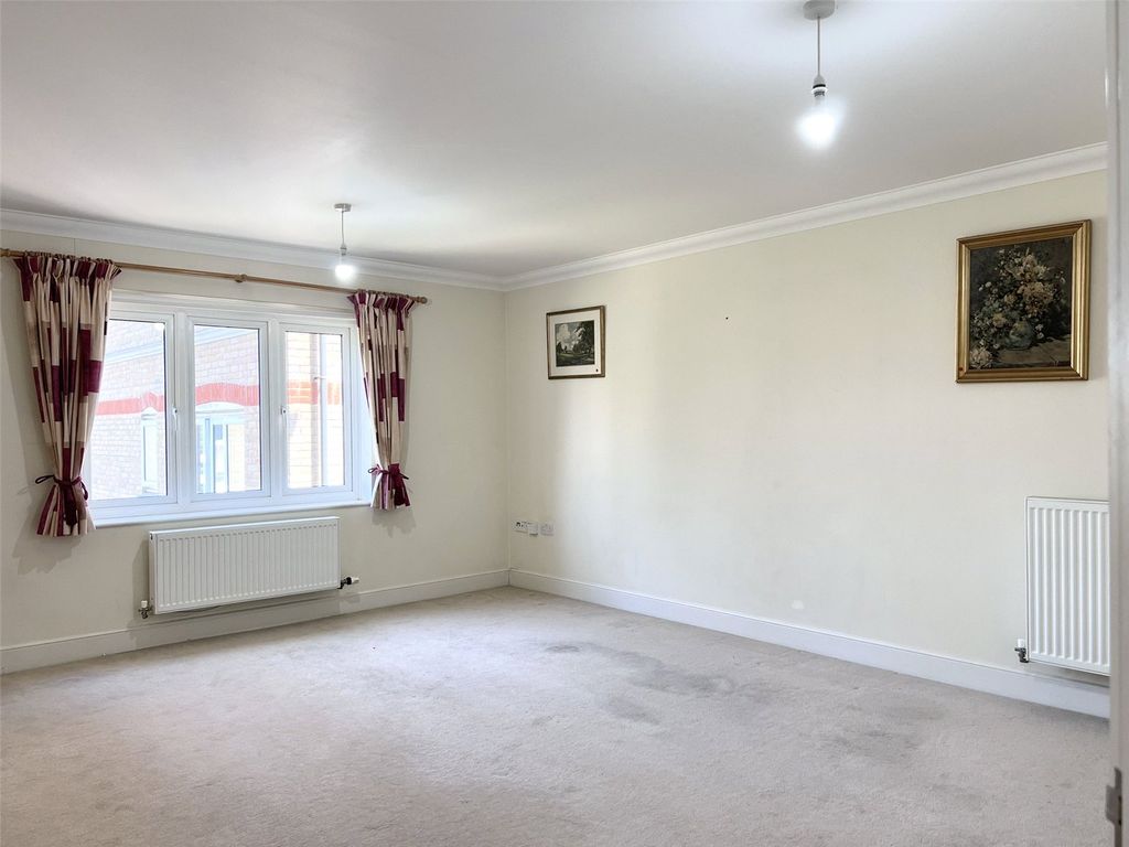 Property photo 2 of 14 Picture No. 65