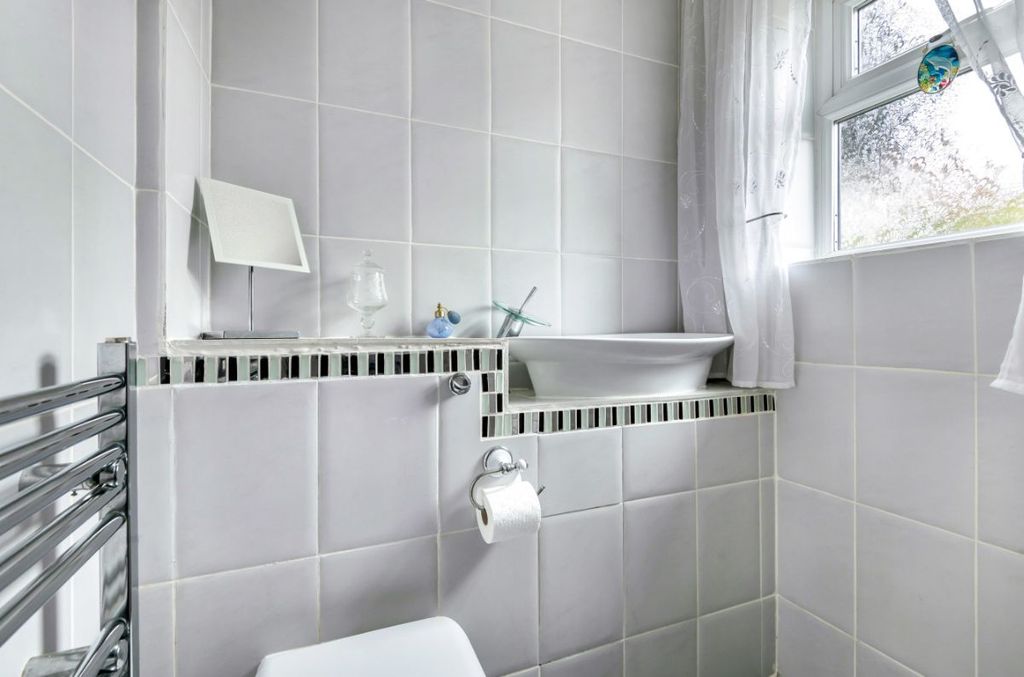 Property photo 3 of 24