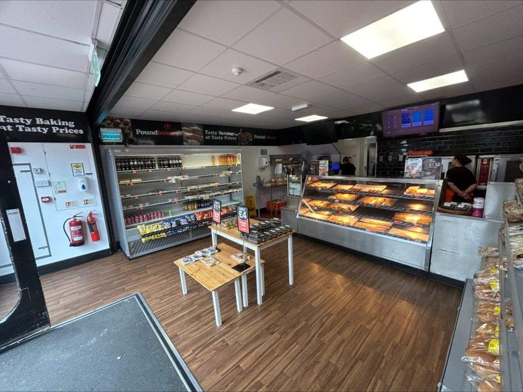 Property photo 3 of 5