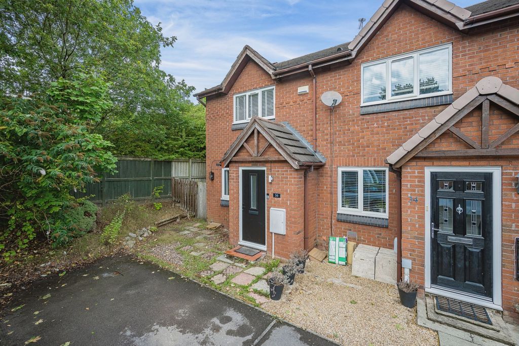 Property photo 1 of 17