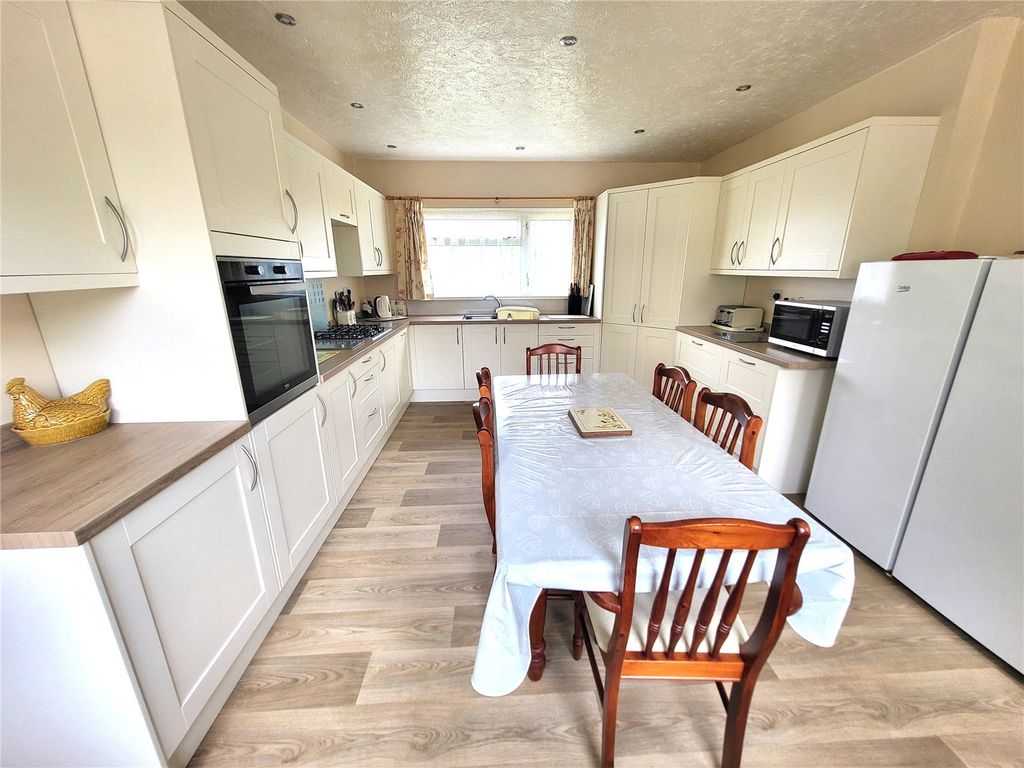 Property photo 3 of 25 Picture No. 19
