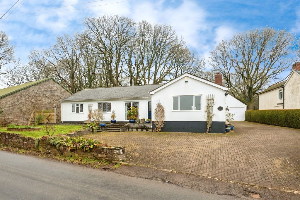 Property photo 1 of 35