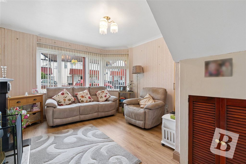 Property photo 2 of 17 Picture No. 08