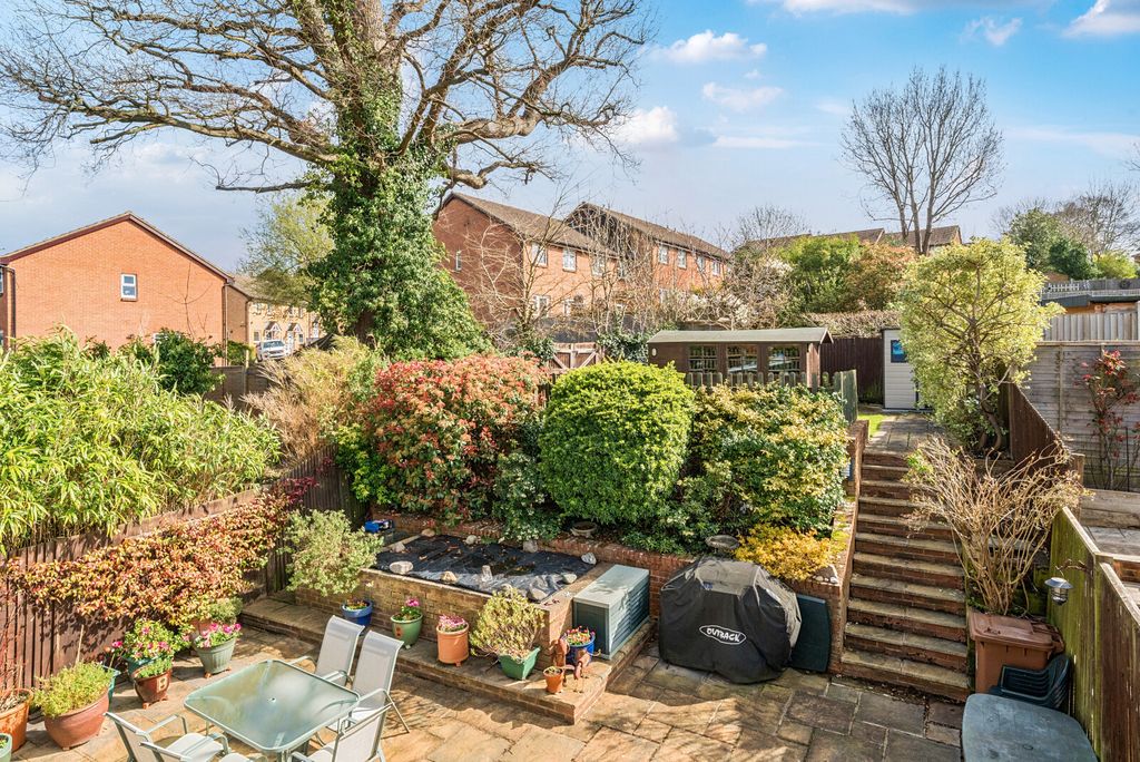 Property photo 2 of 15 1425233-10-69B951...