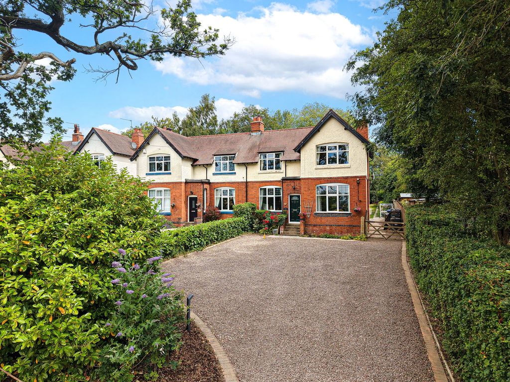 Property photo 1 of 37
