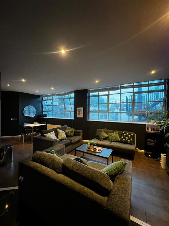 Property photo 1 of 10 Original-0043Bfdf-117C-4917-8492-227247722B14.Jpeg