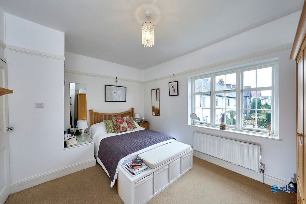 Property photo 3 of 19 Bedroom