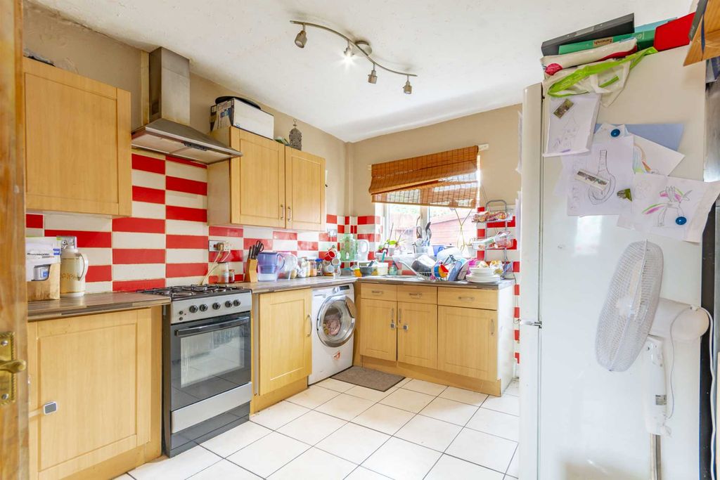 Property photo 2 of 2