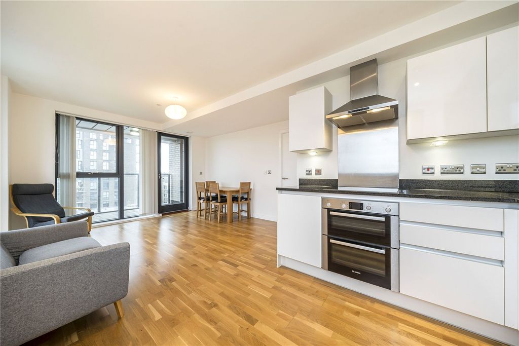 Property photo 1 of 7 Picture No. 10