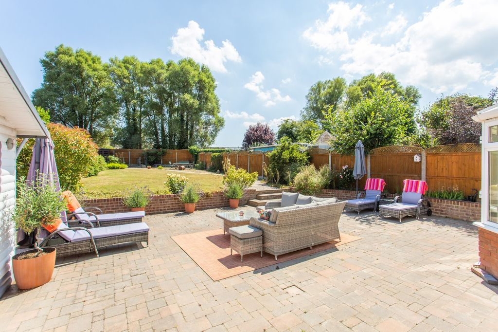 Property photo 2 of 25 Picture 2