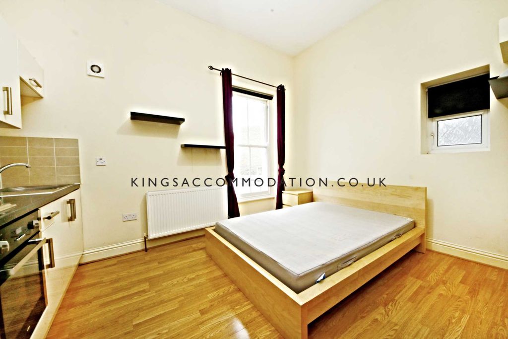 Property photo 1 of 4