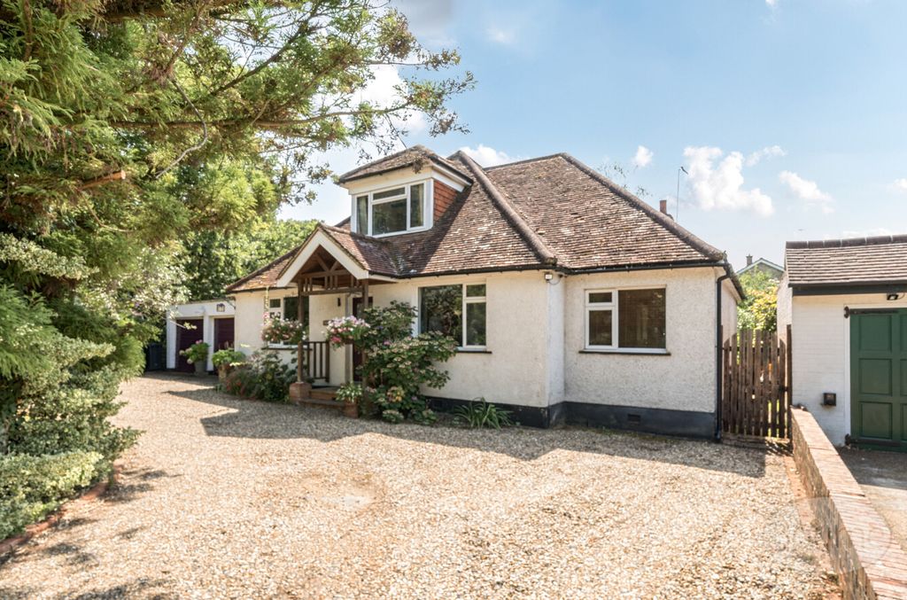 Property photo 1 of 19 E29F4A9B-B00F-400...