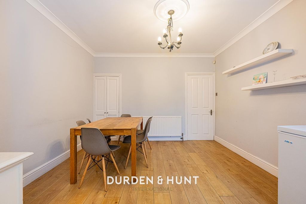 Property photo 3 of 12 Clifton-7.Jpg