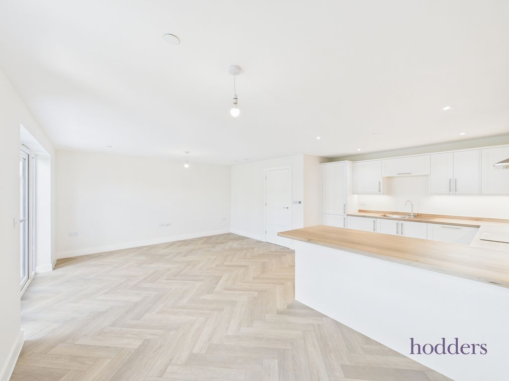 Property photo 3 of 28 Picture No. 32