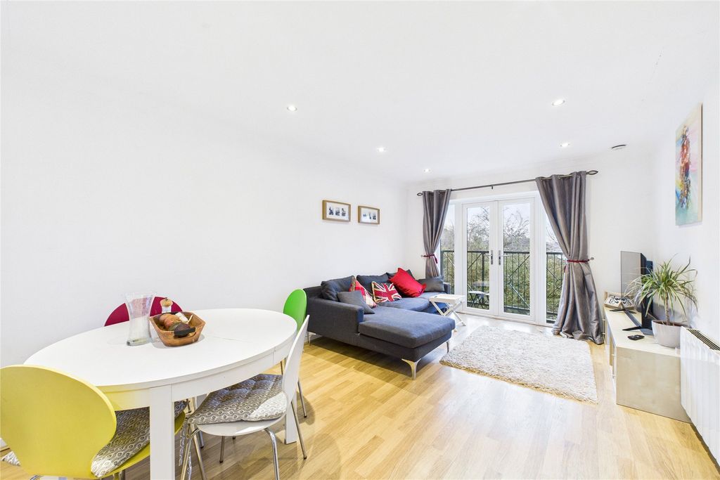 Property photo 1 of 6 Picture No. 26