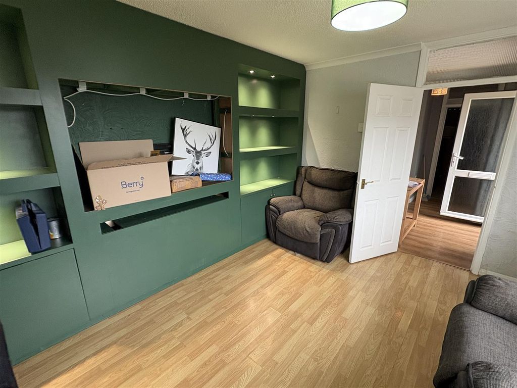 Property photo 3 of 13 Img_0552.Jpg