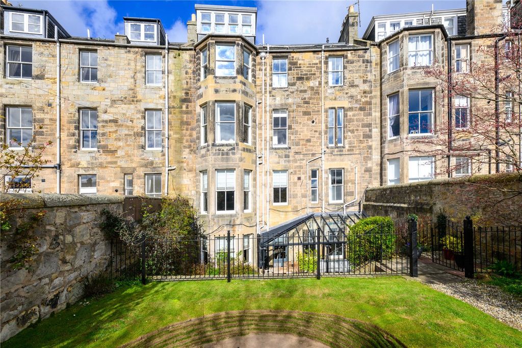 Property photo 2 of 34 Picture No. 02