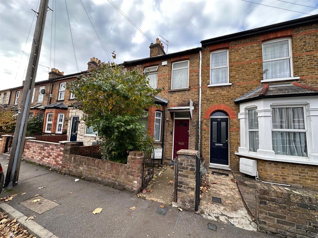 Property photo 1 of 6 Front.Jpg