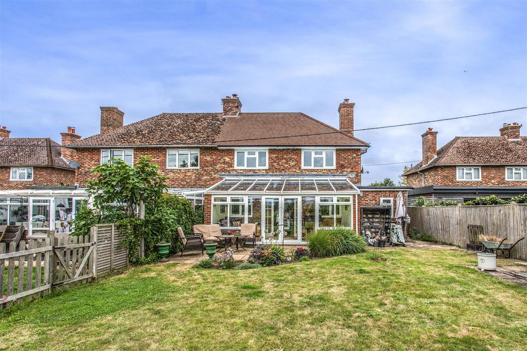 Property photo 3 of 45 4 Kingsfield-3.Jpg
