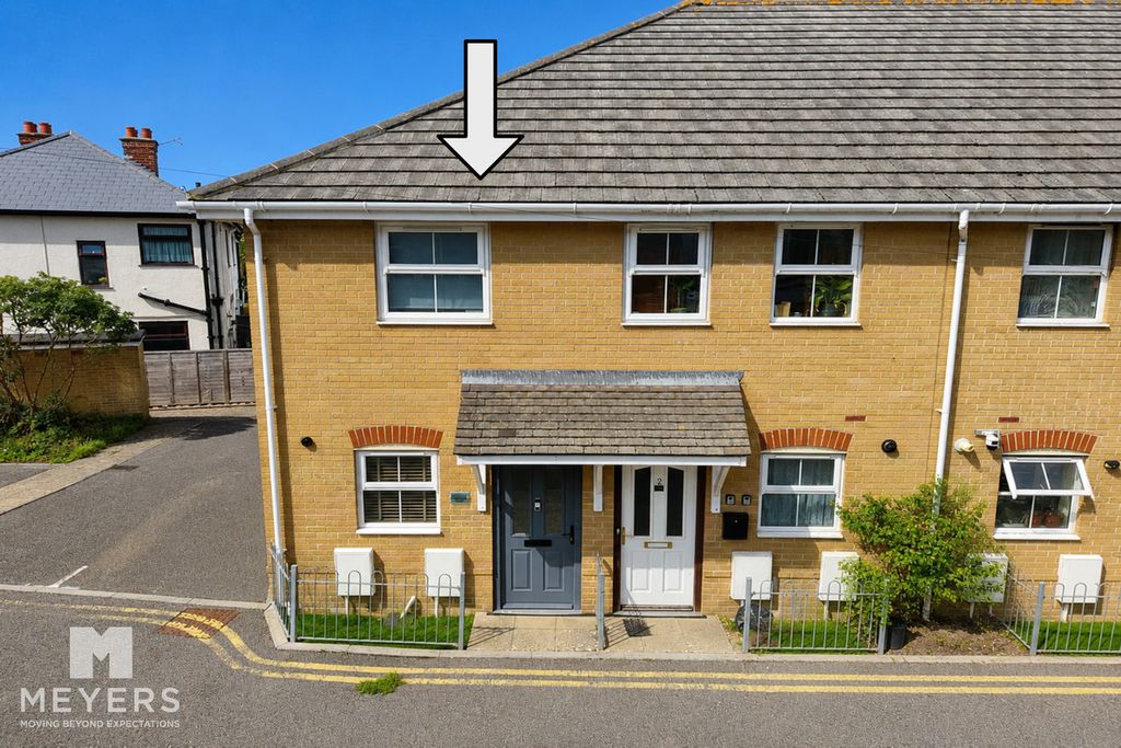 Property photo 1 of 21