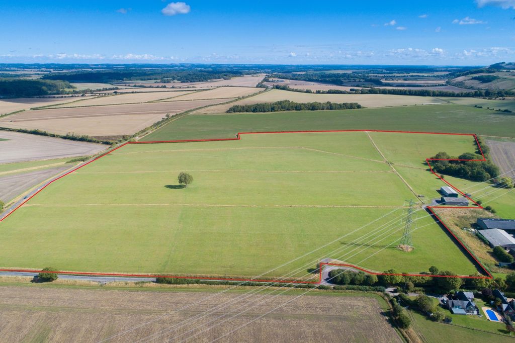 Property photo 1 of 10 Picture No. 01