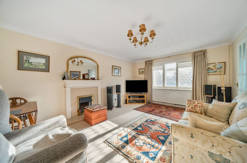 Property photo 2 of 12 1240918 (3)