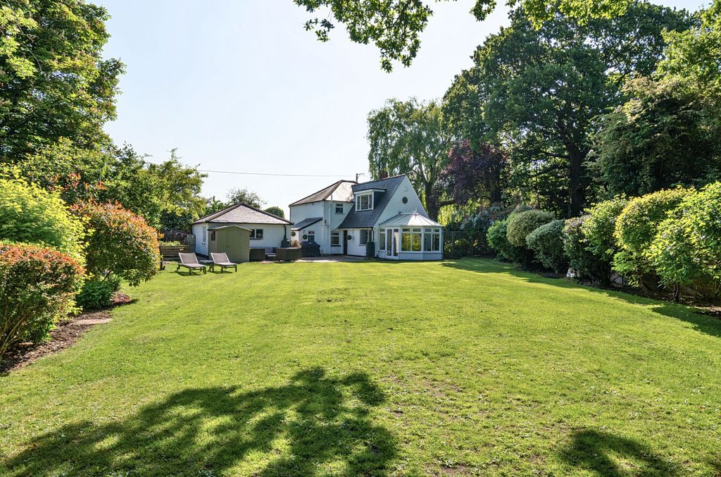 Property photo 2 of 30 1298676-7-683039B...