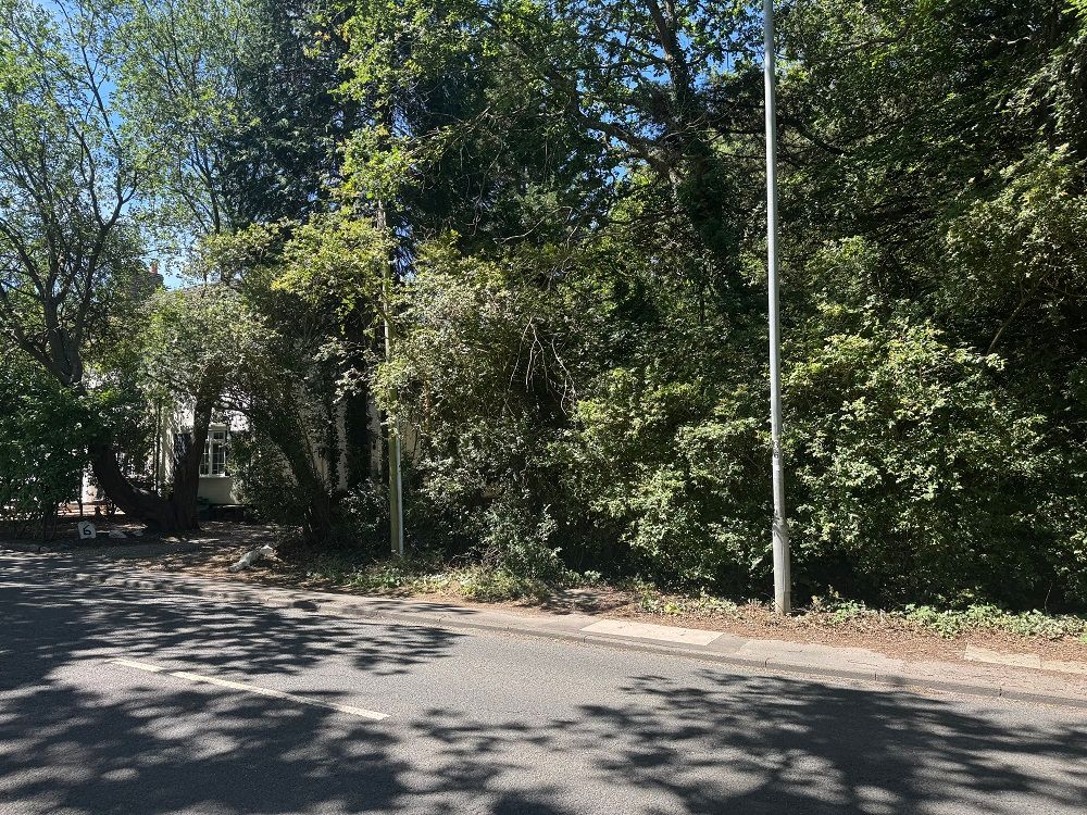 Property photo 1 of 4