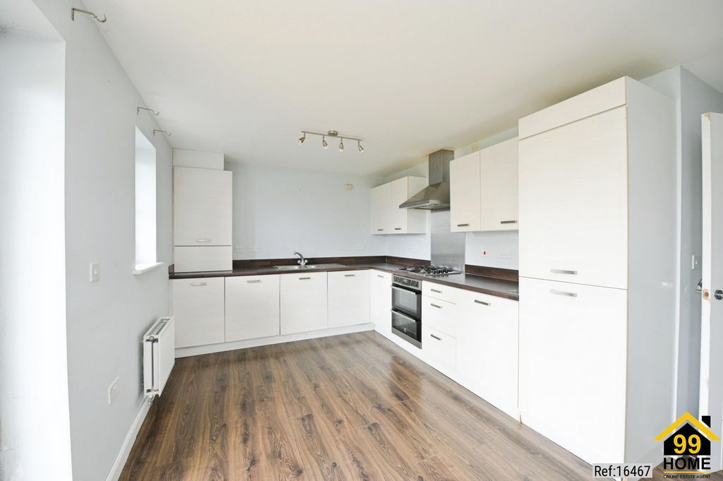 Property photo 3 of 20 Photo 2