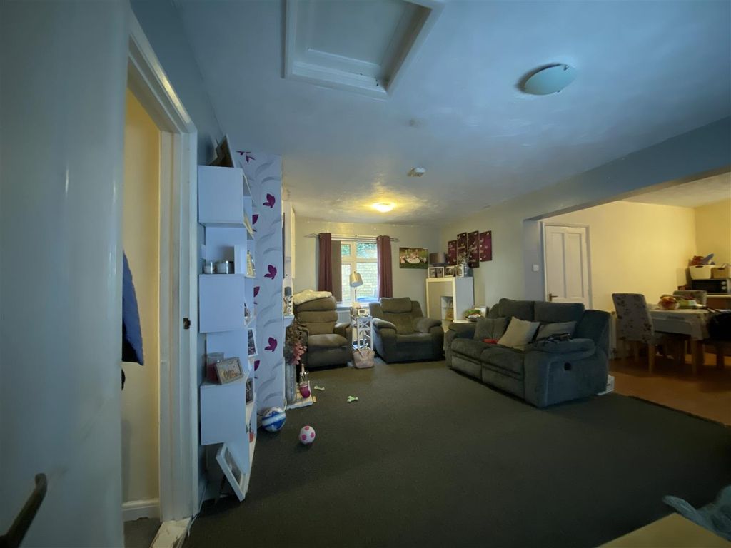 Property photo 3 of 5 Img_5327.Jpg