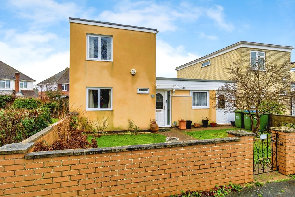 Property photo 1 of 18 Pbox-Img.Jpg