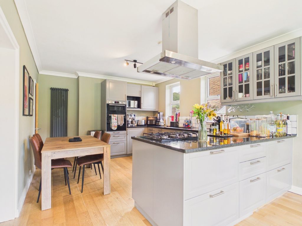 Property photo 2 of 25 5344164