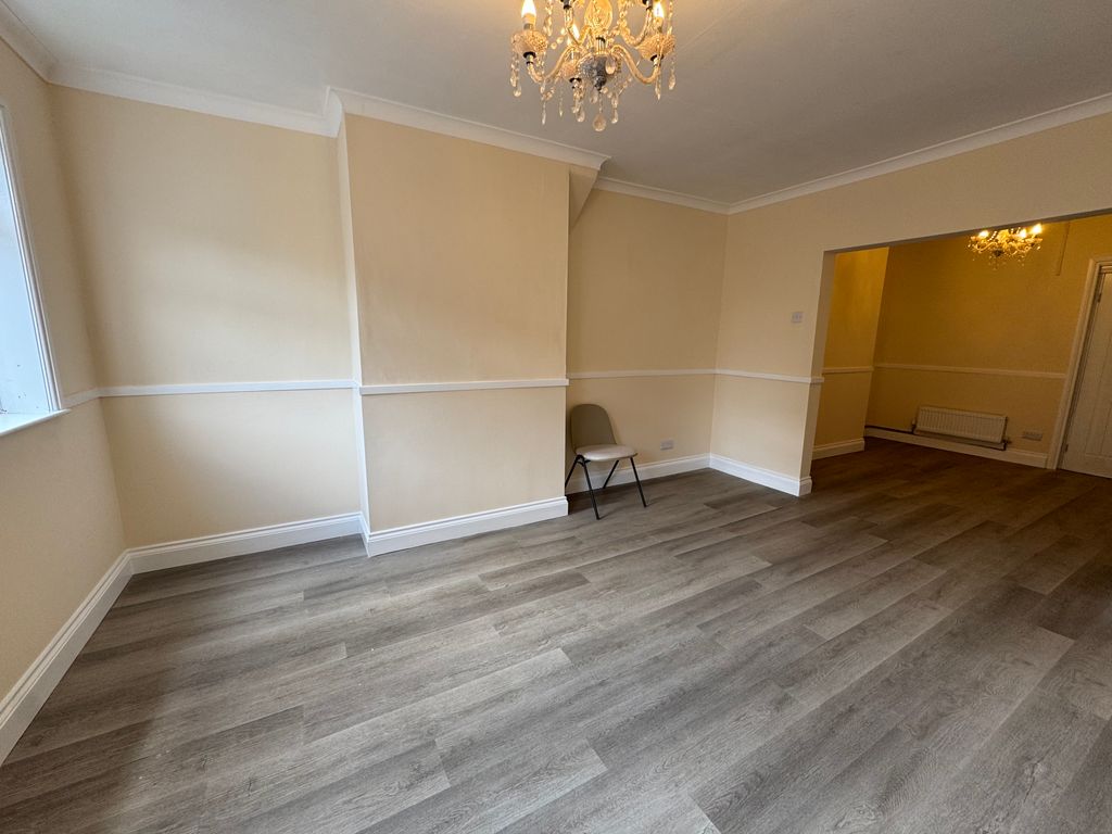 Property photo 2 of 10 Img_4796